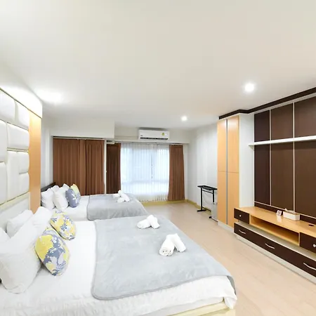 Calla House Hatyai For 18Pax In Prime Location 6 Mins Drive To Lee Grd Hat Yai Exterior photo