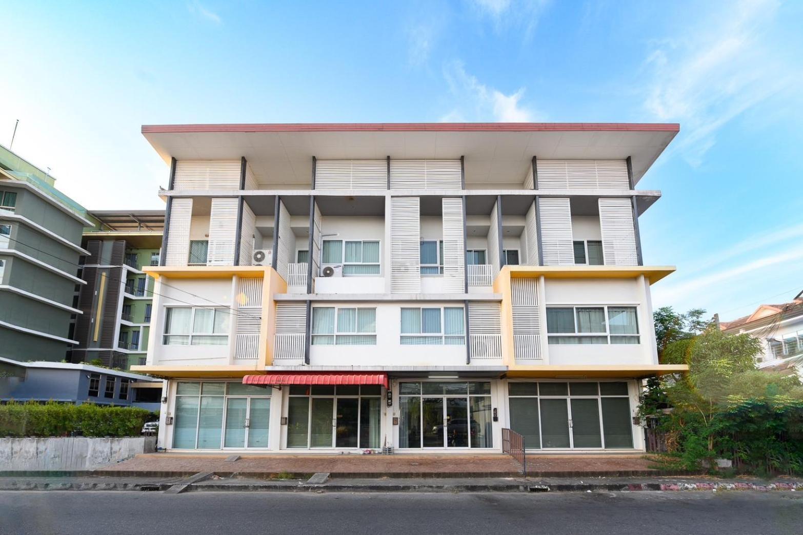Calla House Hatyai For 18pax In Prime Location 6 Mins Drive To Lee Grd Ferienhaus Hat Yai